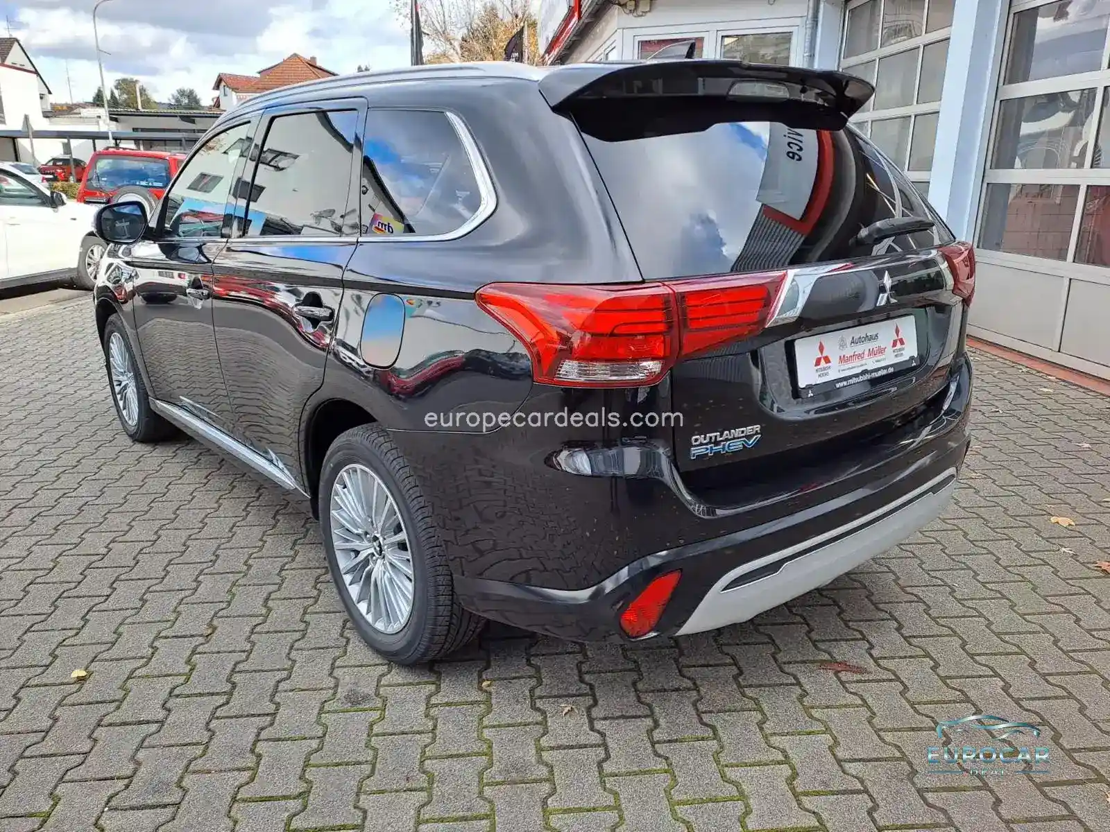 Mitsubishi Plug-in Hybrid Outlander