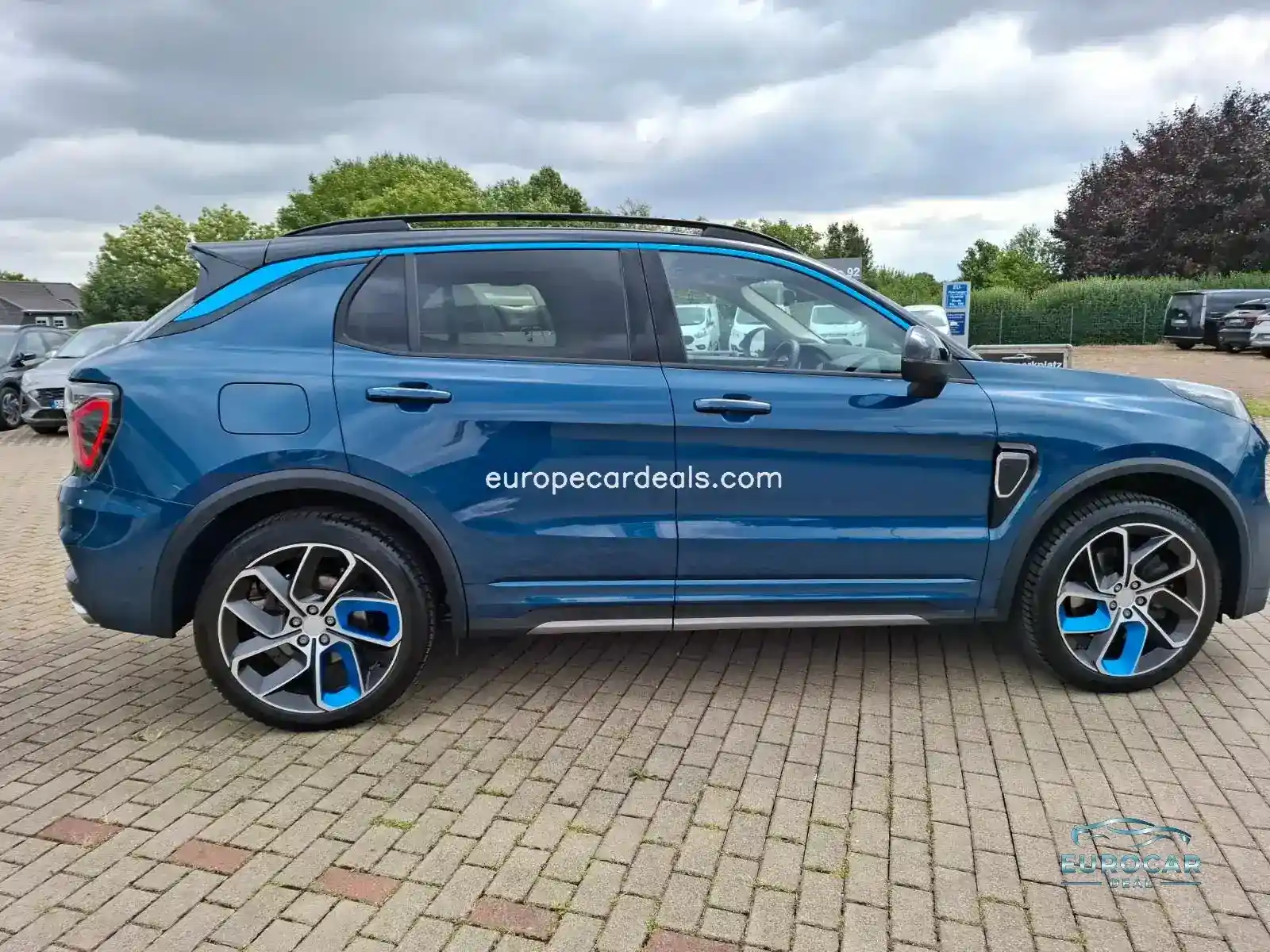 Lynk&Co 01