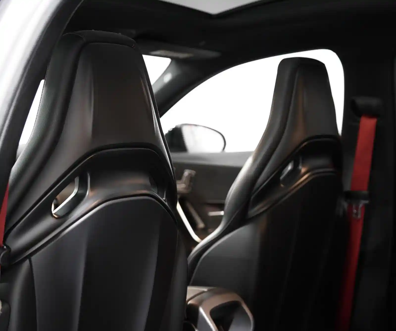 Mercedes-Benz A 45 AMG
