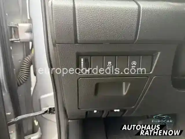 Double Cab 4WD V-CROSS Leder*LED*Mehrzone