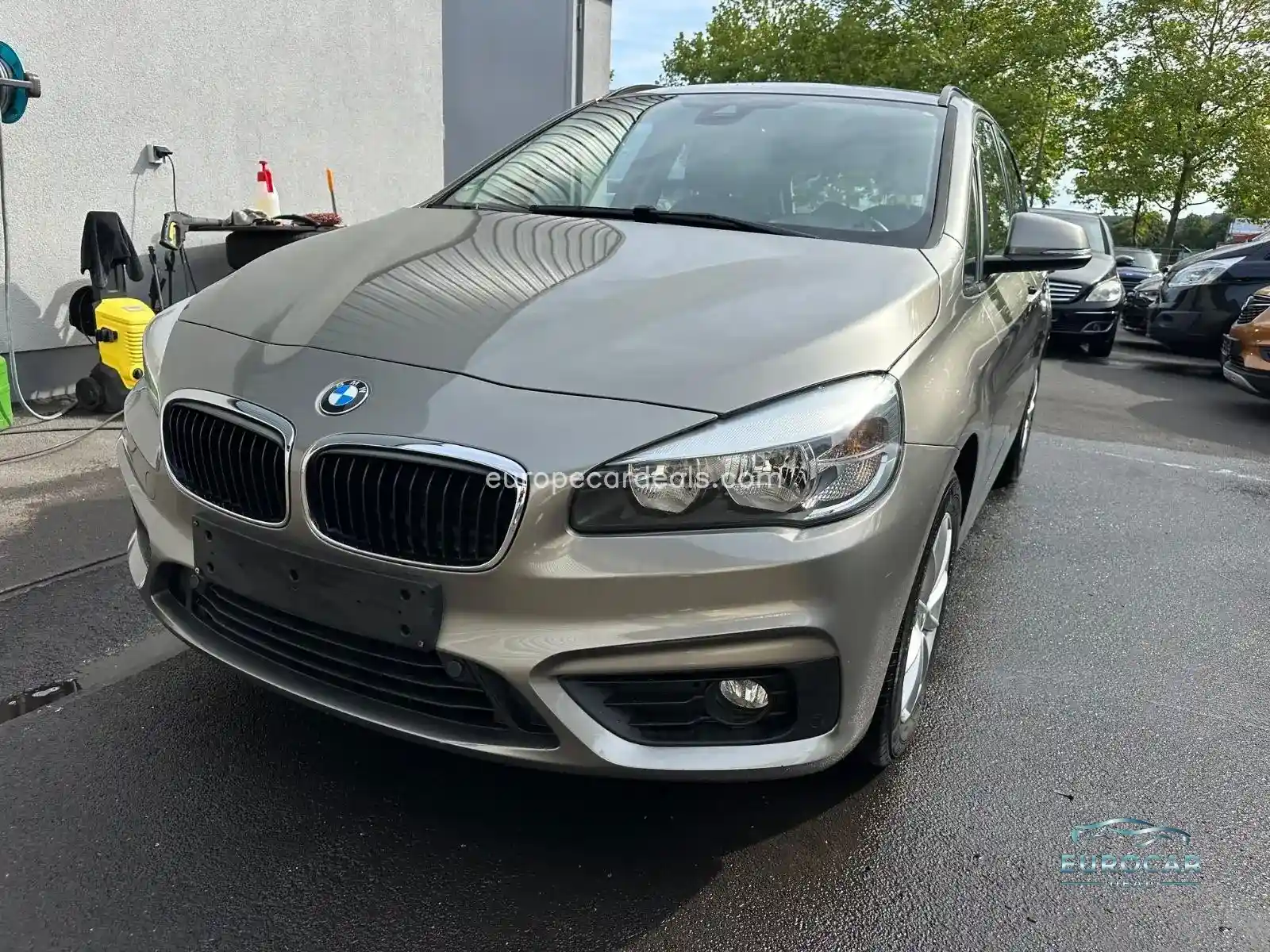 BMW 218