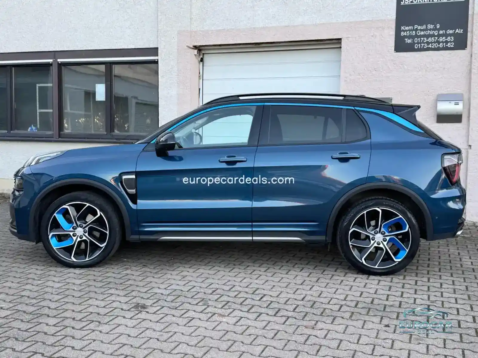 Lynk&Co 01