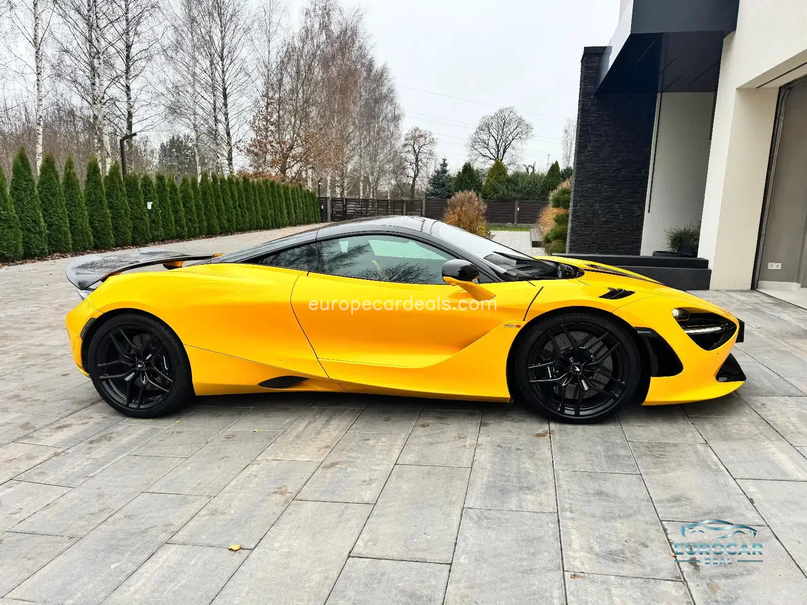 McLaren 750S