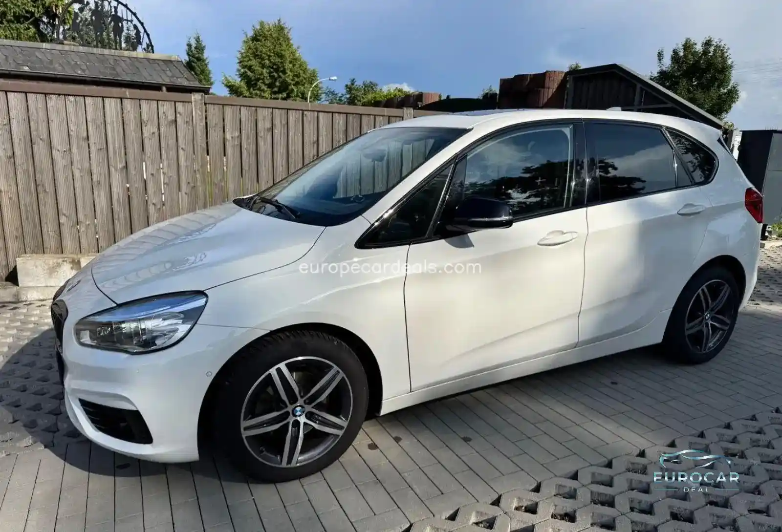 BMW 218