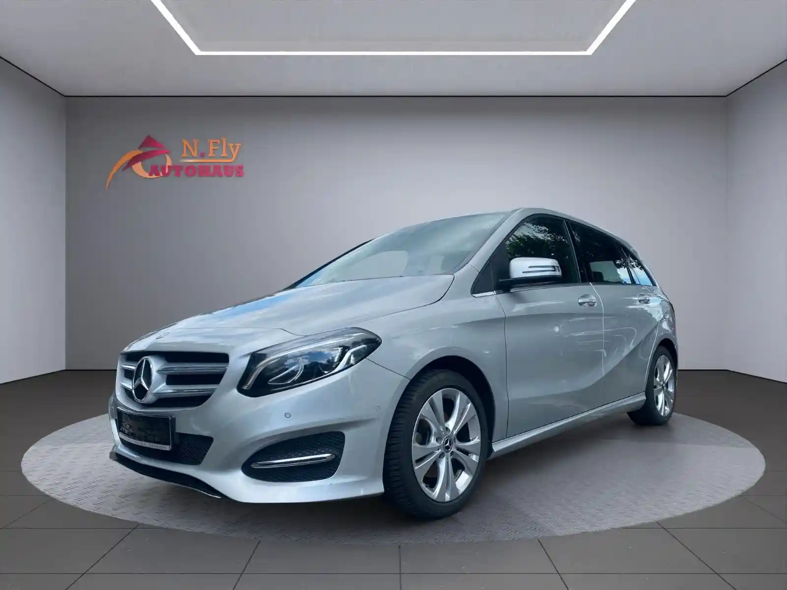 Mercedes-Benz B 200