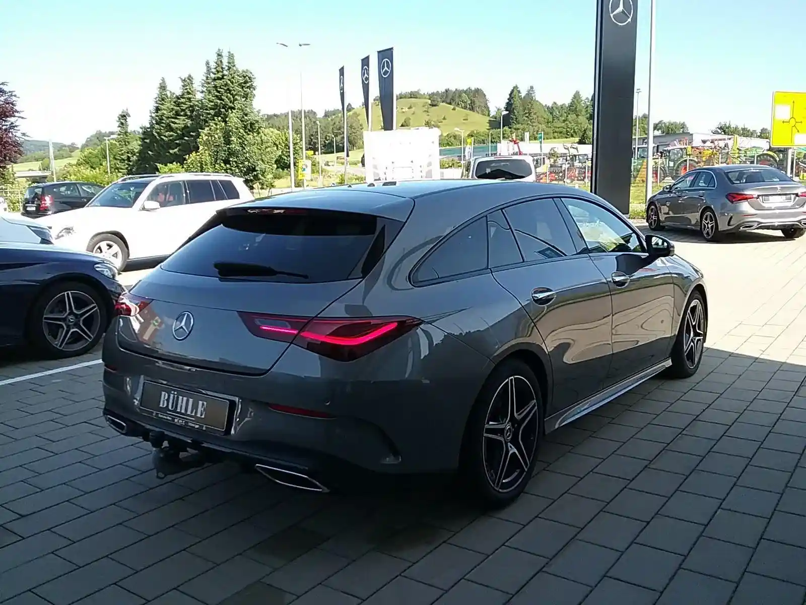 Mercedes-Benz CLA 200