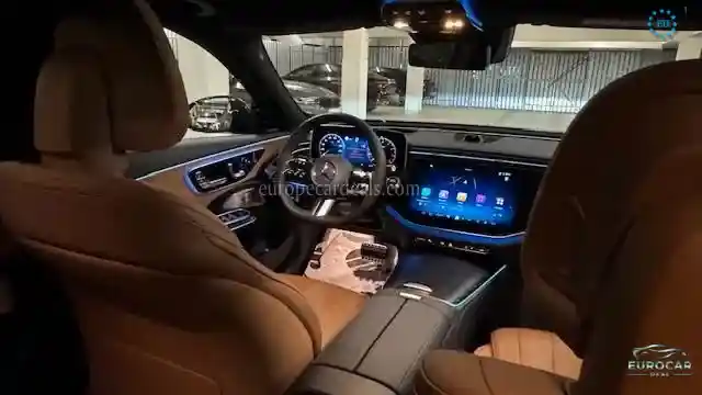 Mercedes-Benz E 200
