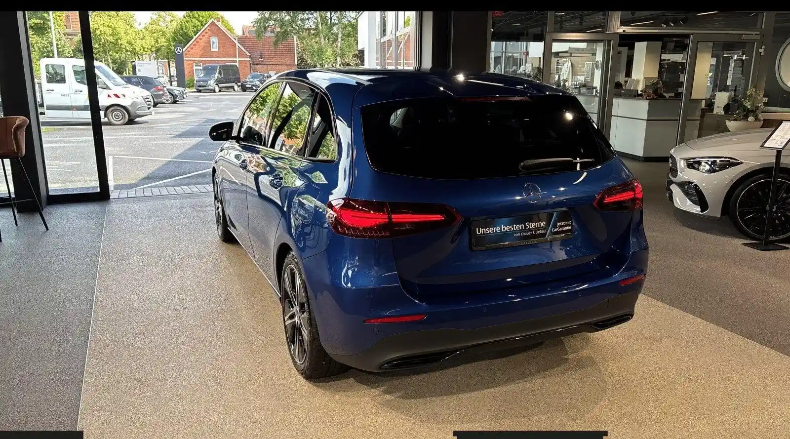 Mercedes-Benz B 200
