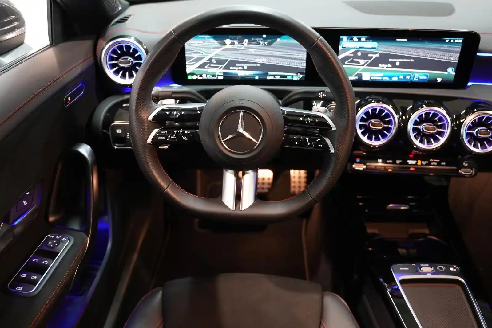 Mercedes-Benz CLA 180