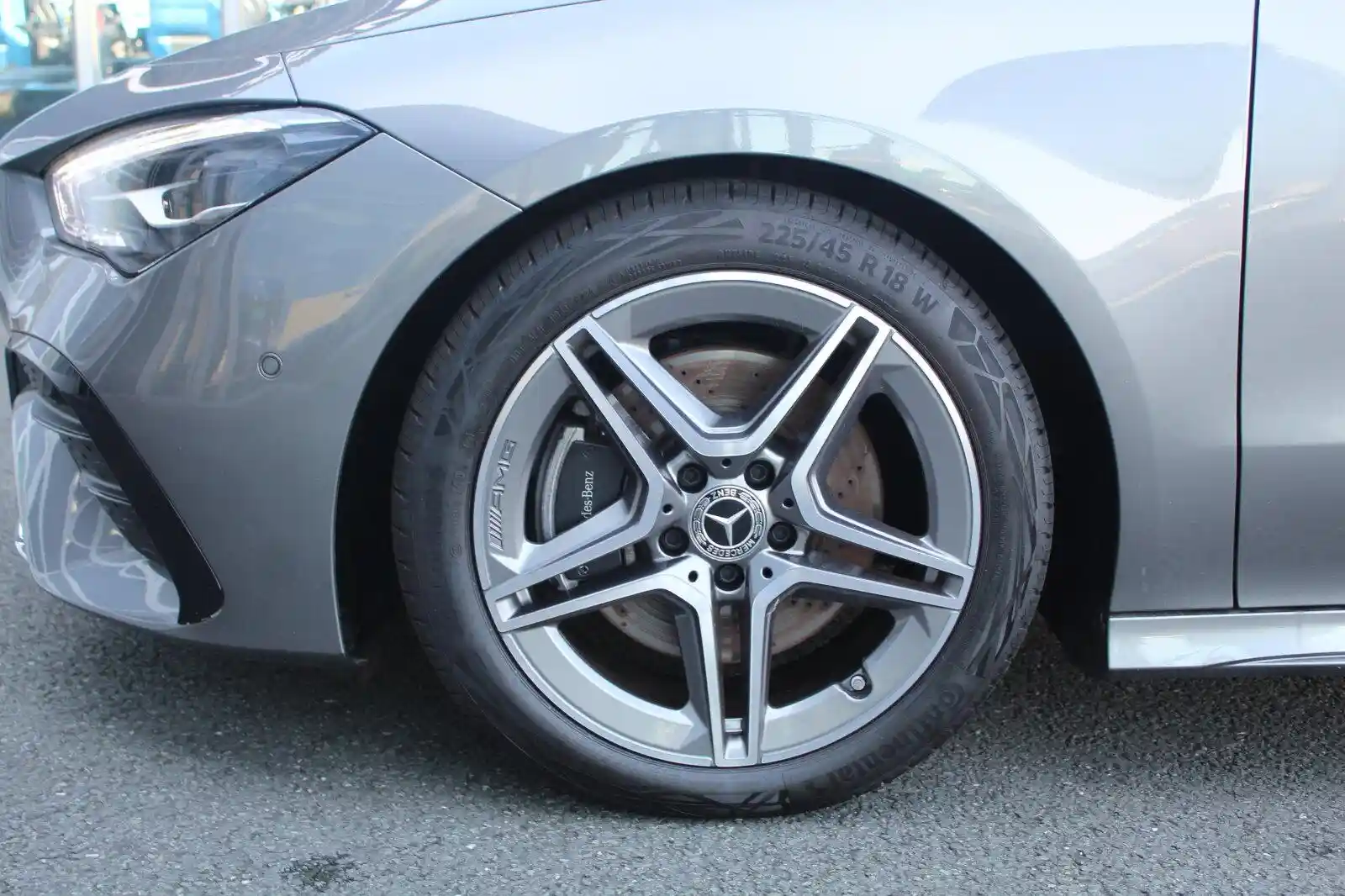 Mercedes-Benz CLA 200
