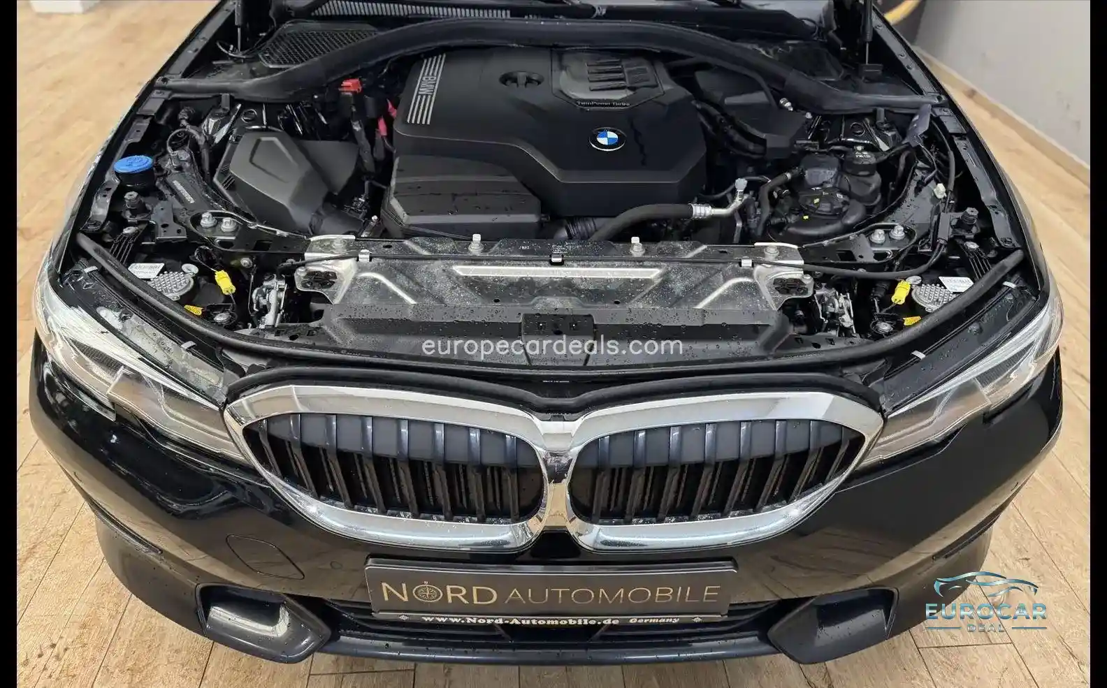 BMW 330
