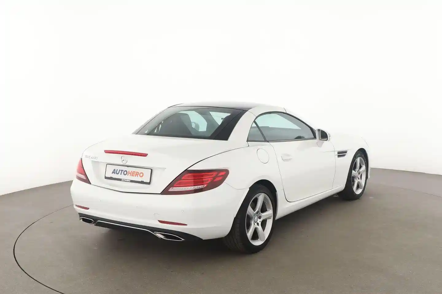 Mercedes-Benz SLC 200