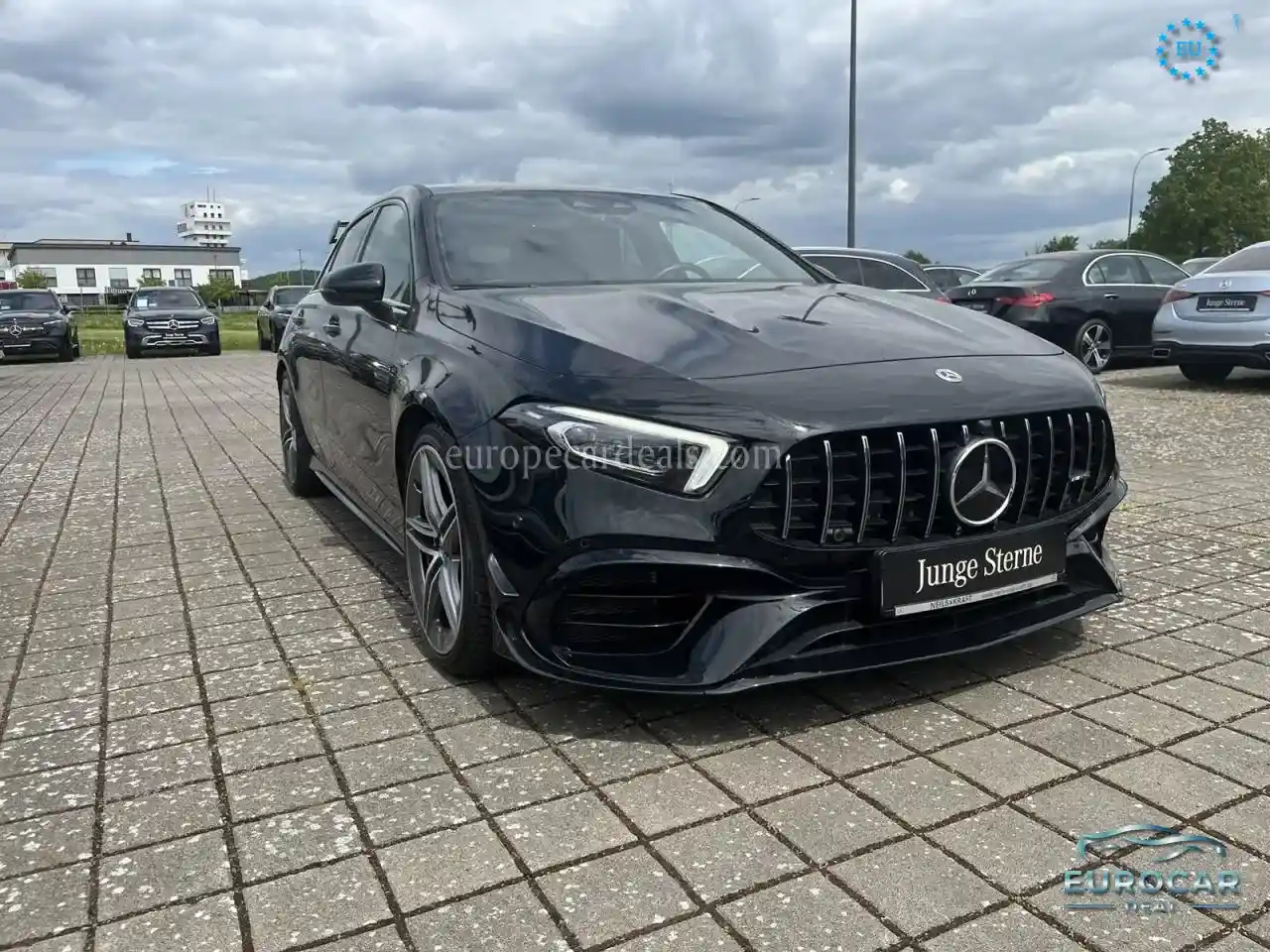 Mercedes-Benz A 45 AMG