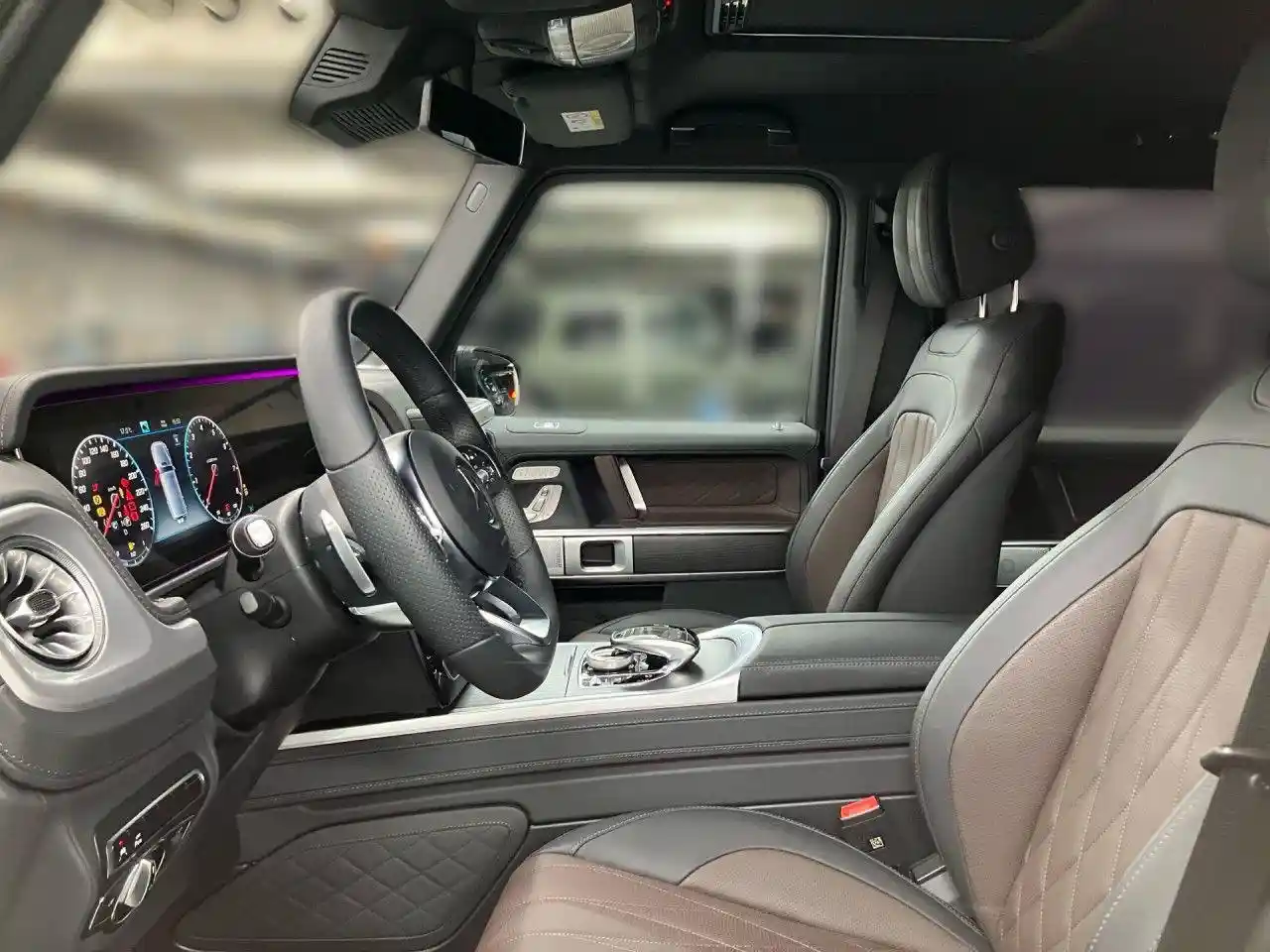 Mercedes-Benz G 500