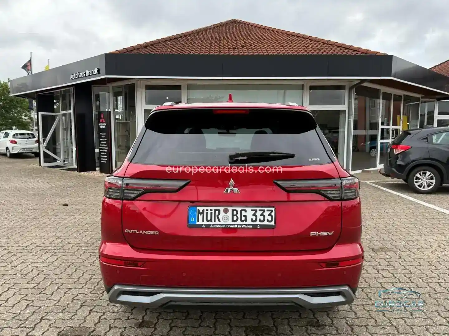 Mitsubishi Plug-in Hybrid Outlander