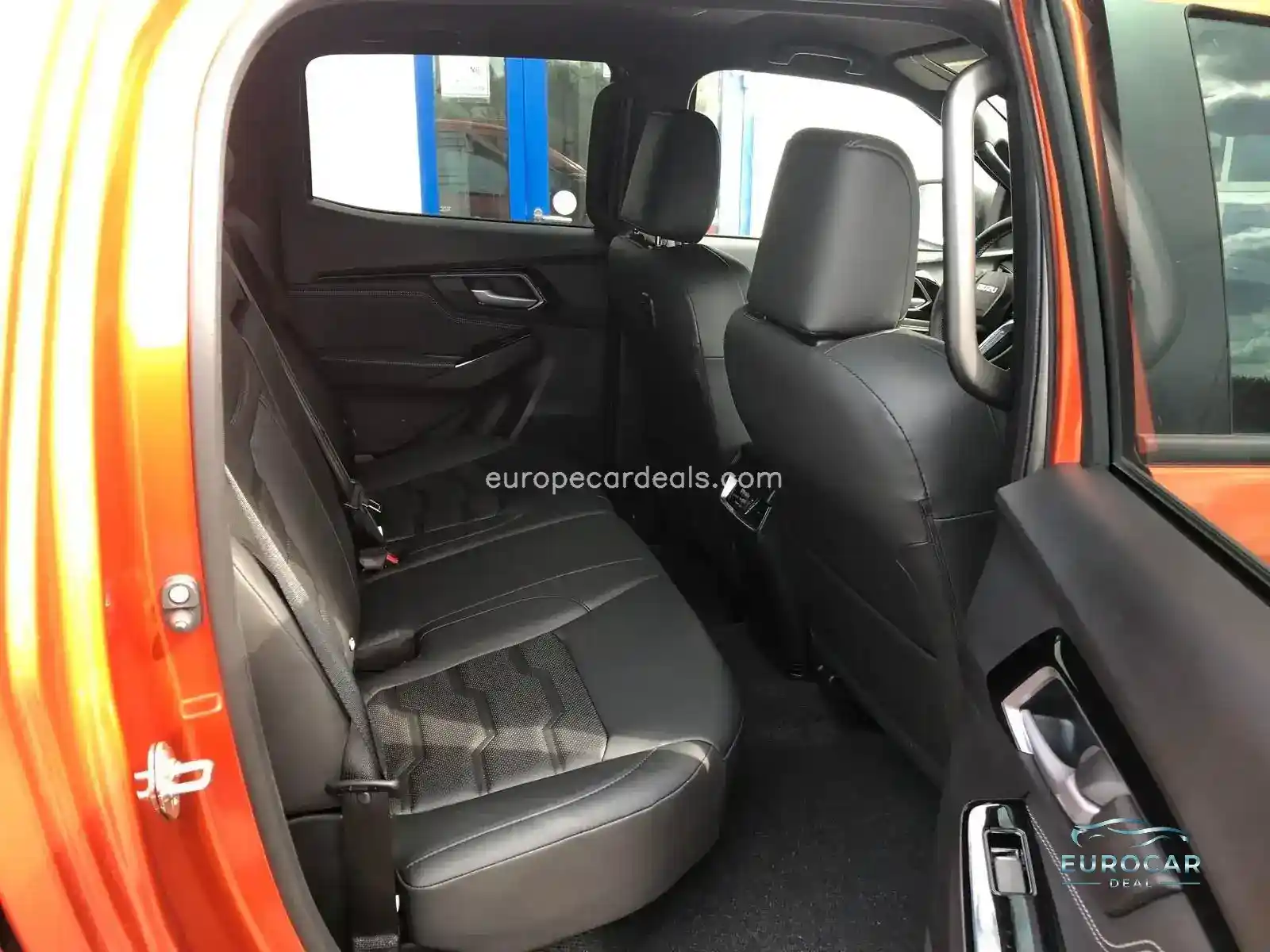 Double Cab V-Cross AT+hohes Fahrwerk EFS+