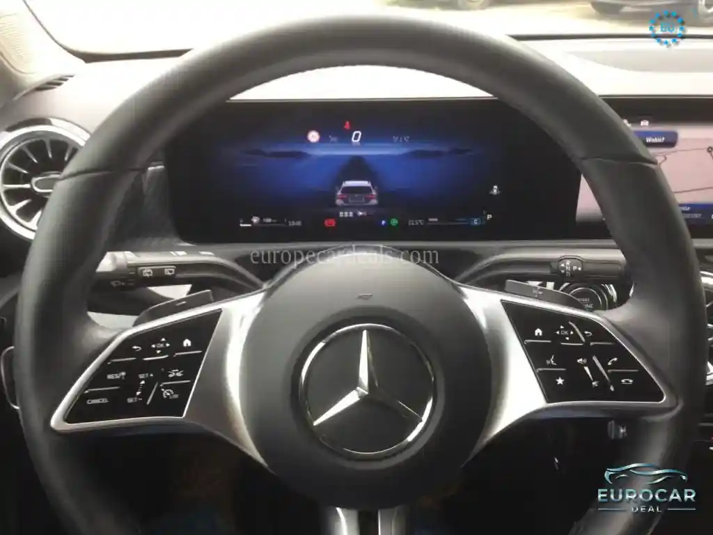 Mercedes-Benz A 220