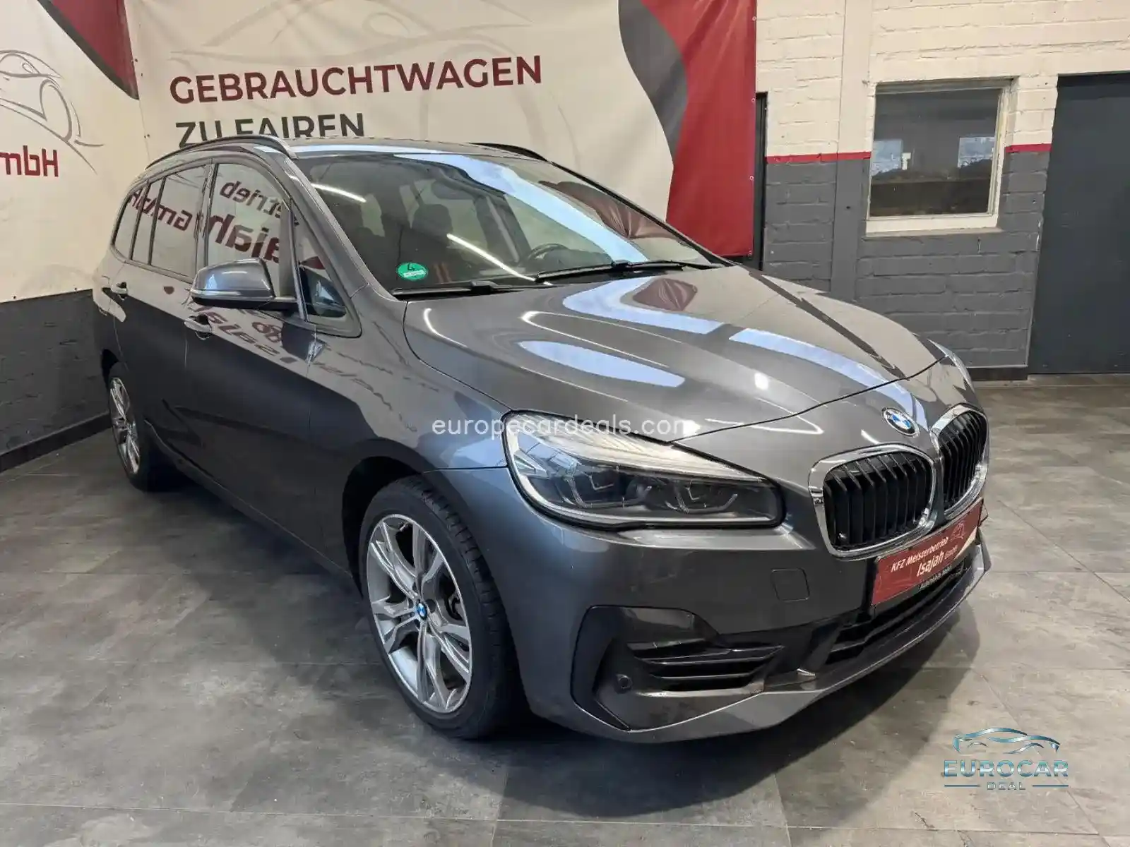 BMW 216