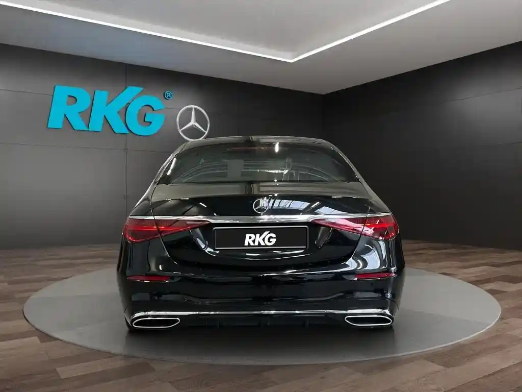 Mercedes-Benz S 400