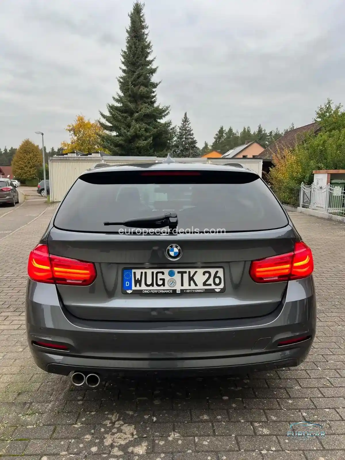 BMW 320