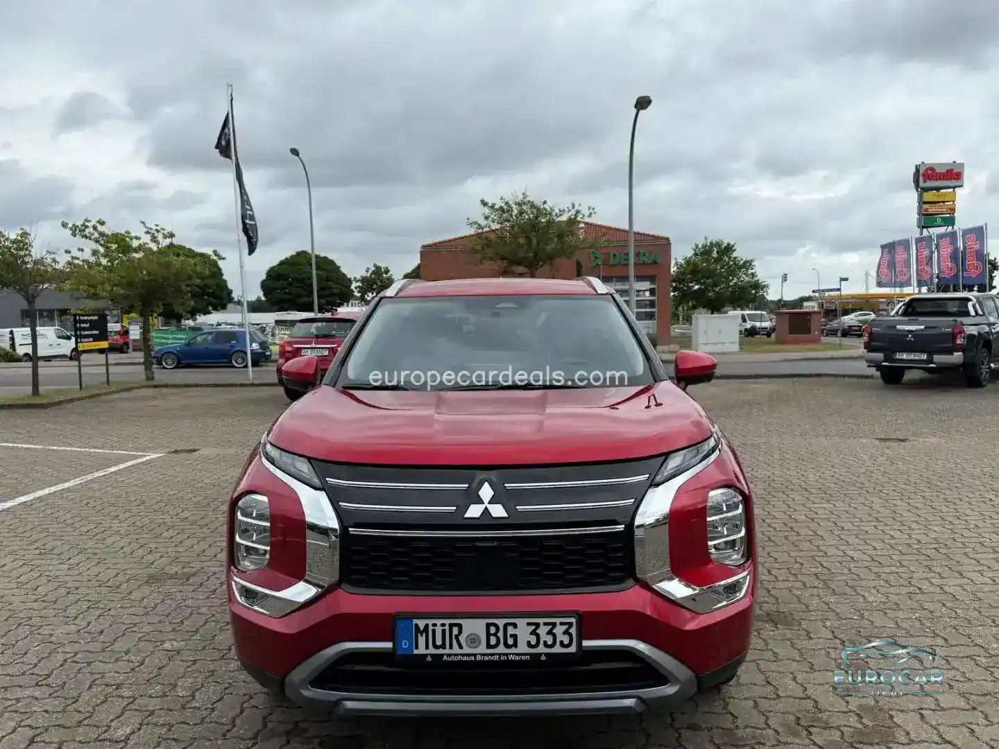 Mitsubishi Plug-in Hybrid Outlander