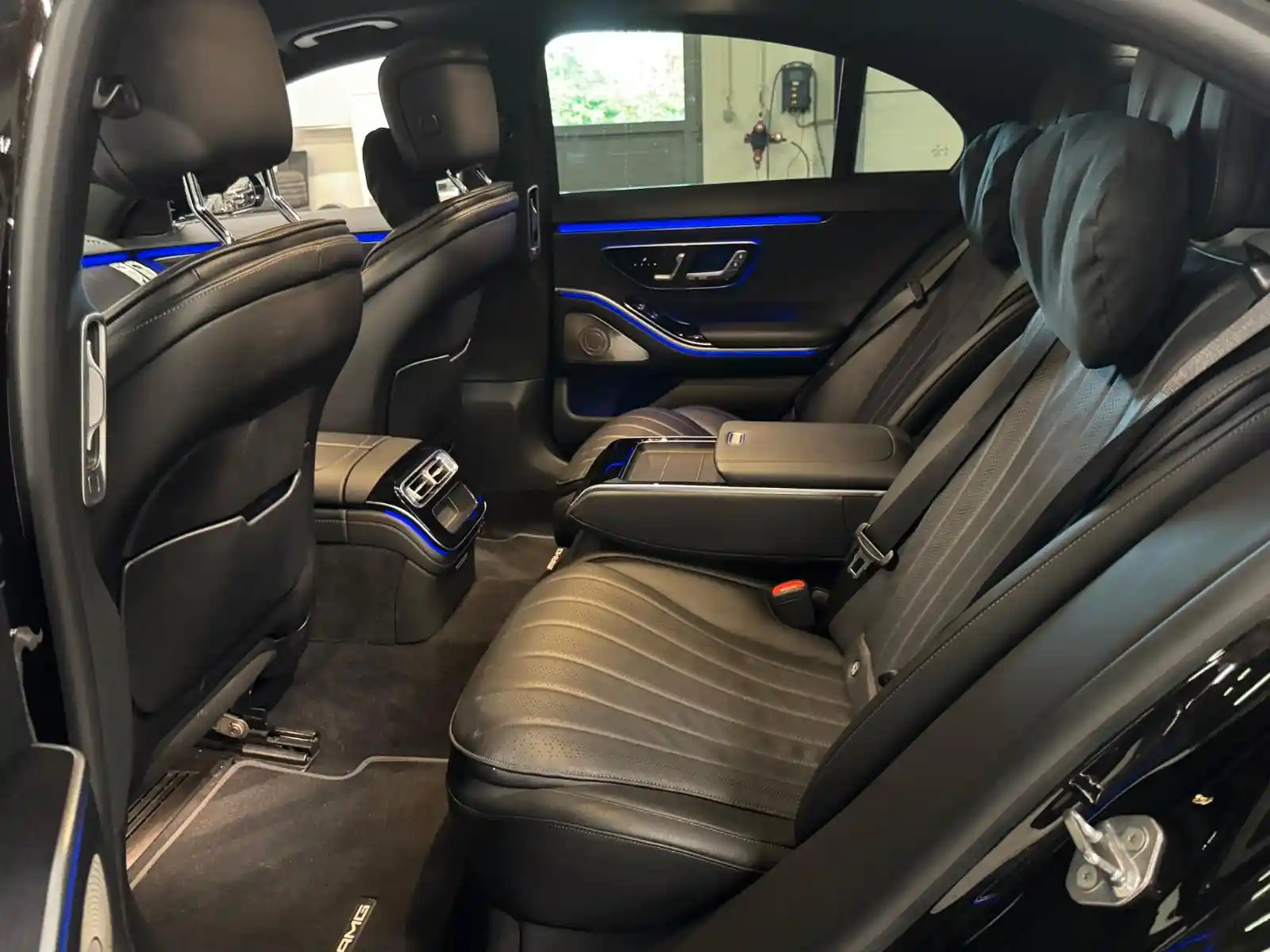 Mercedes-Benz S 400
