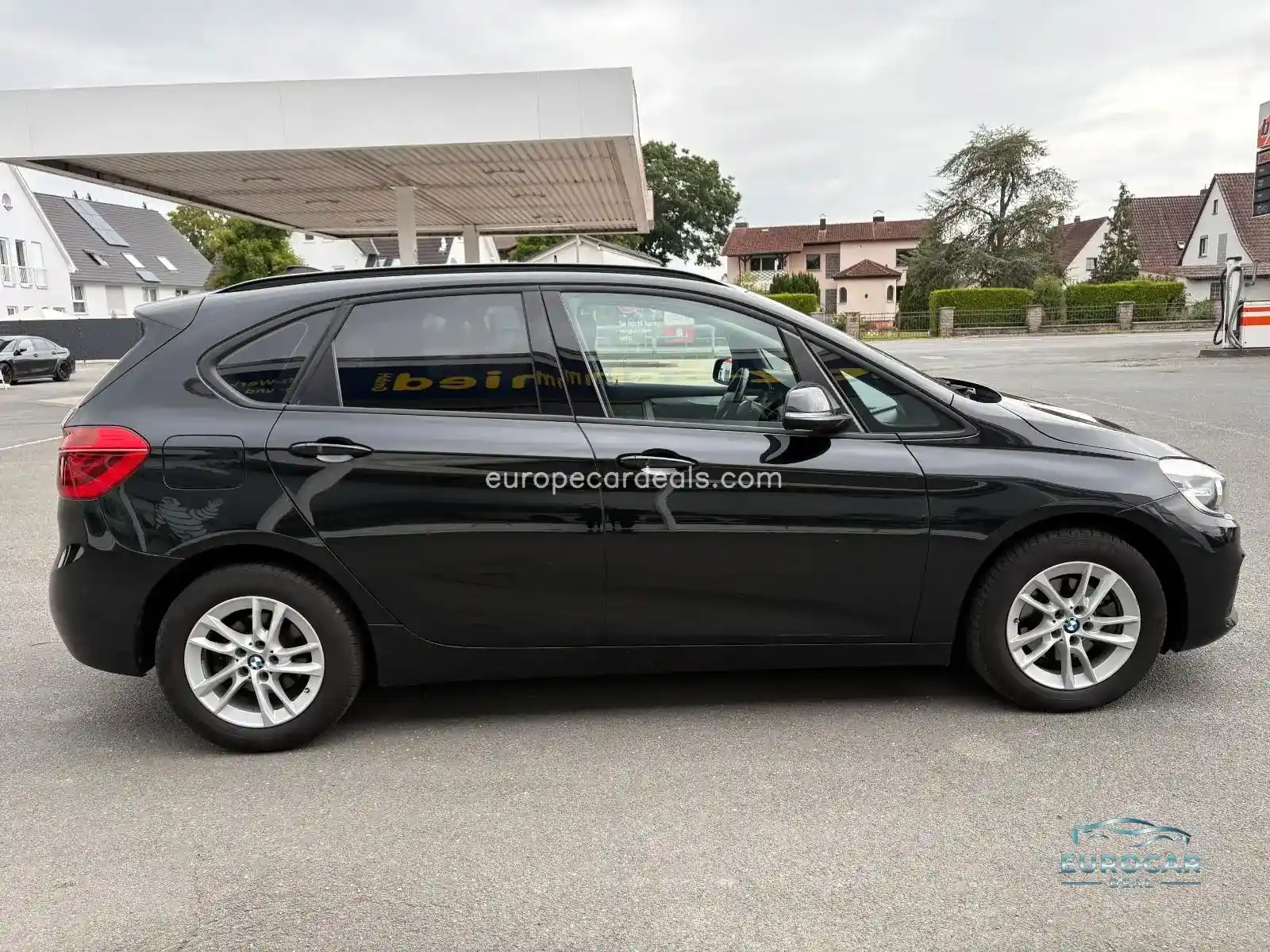 BMW 216