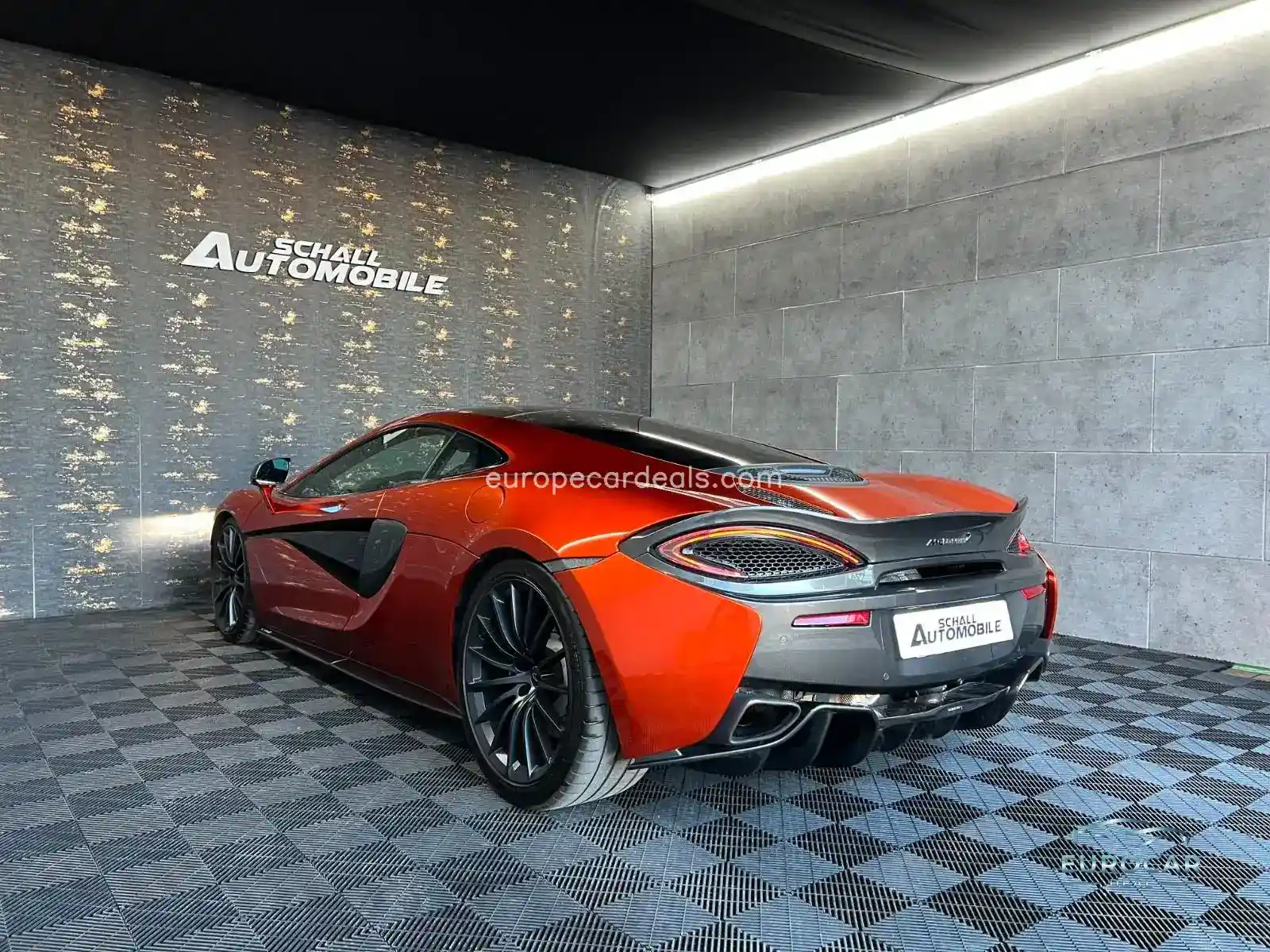 McLaren 570GT