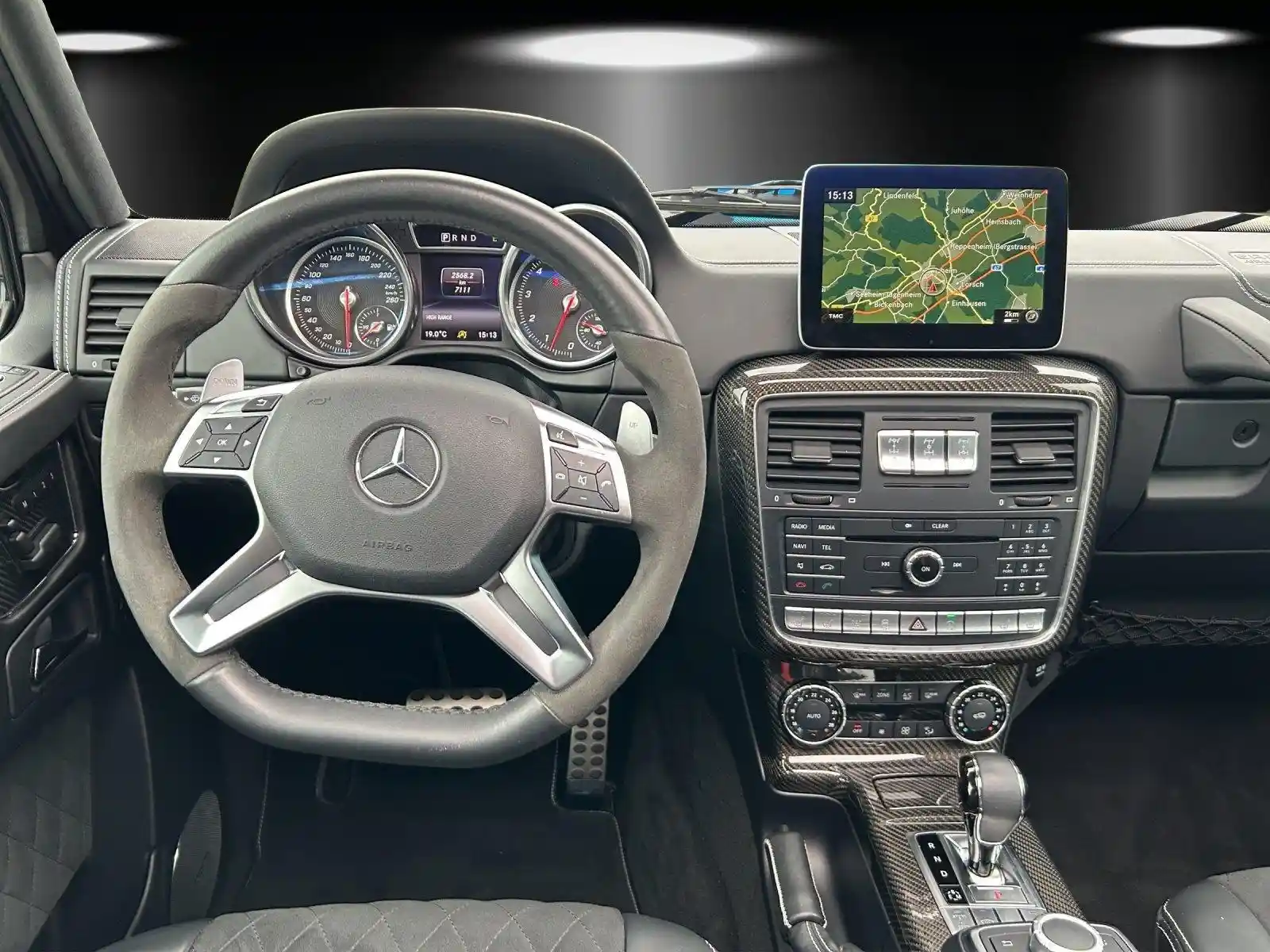 Mercedes-Benz G 500