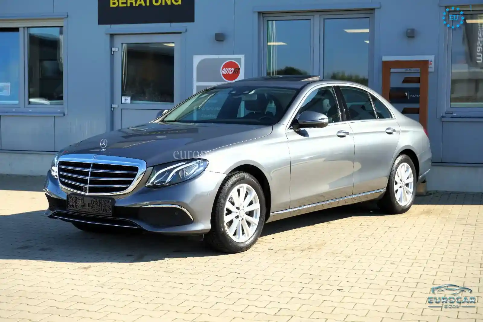 Mercedes-Benz E 220