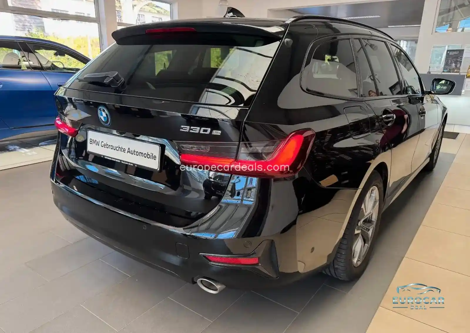 BMW 330