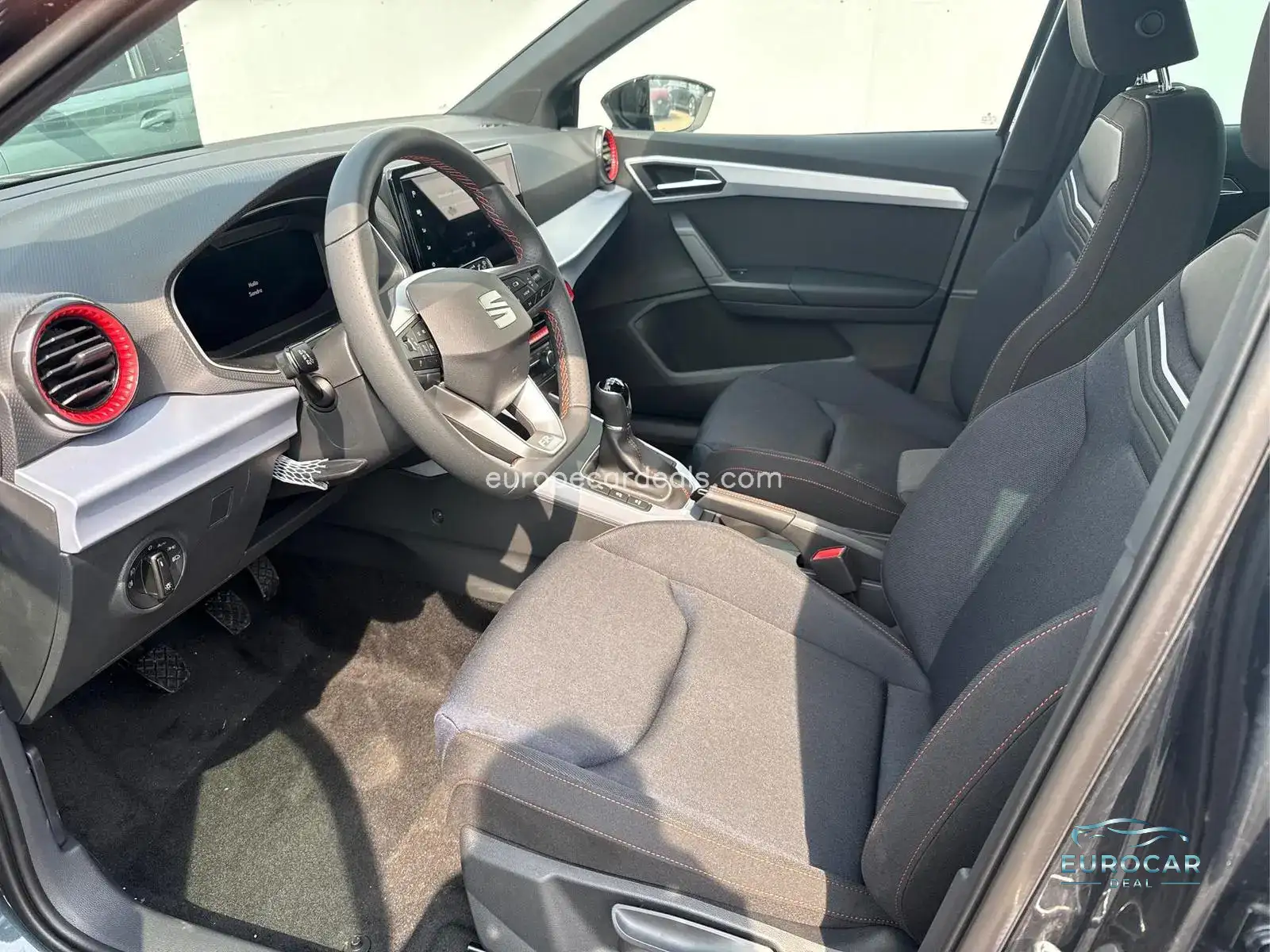 Seat Arona