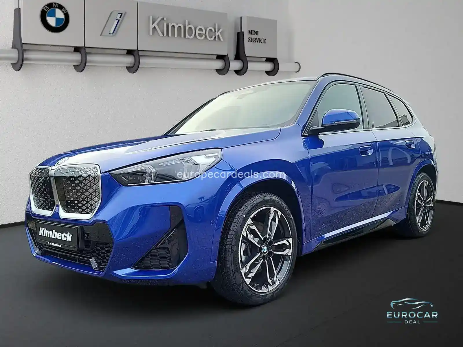 BMW iX1
