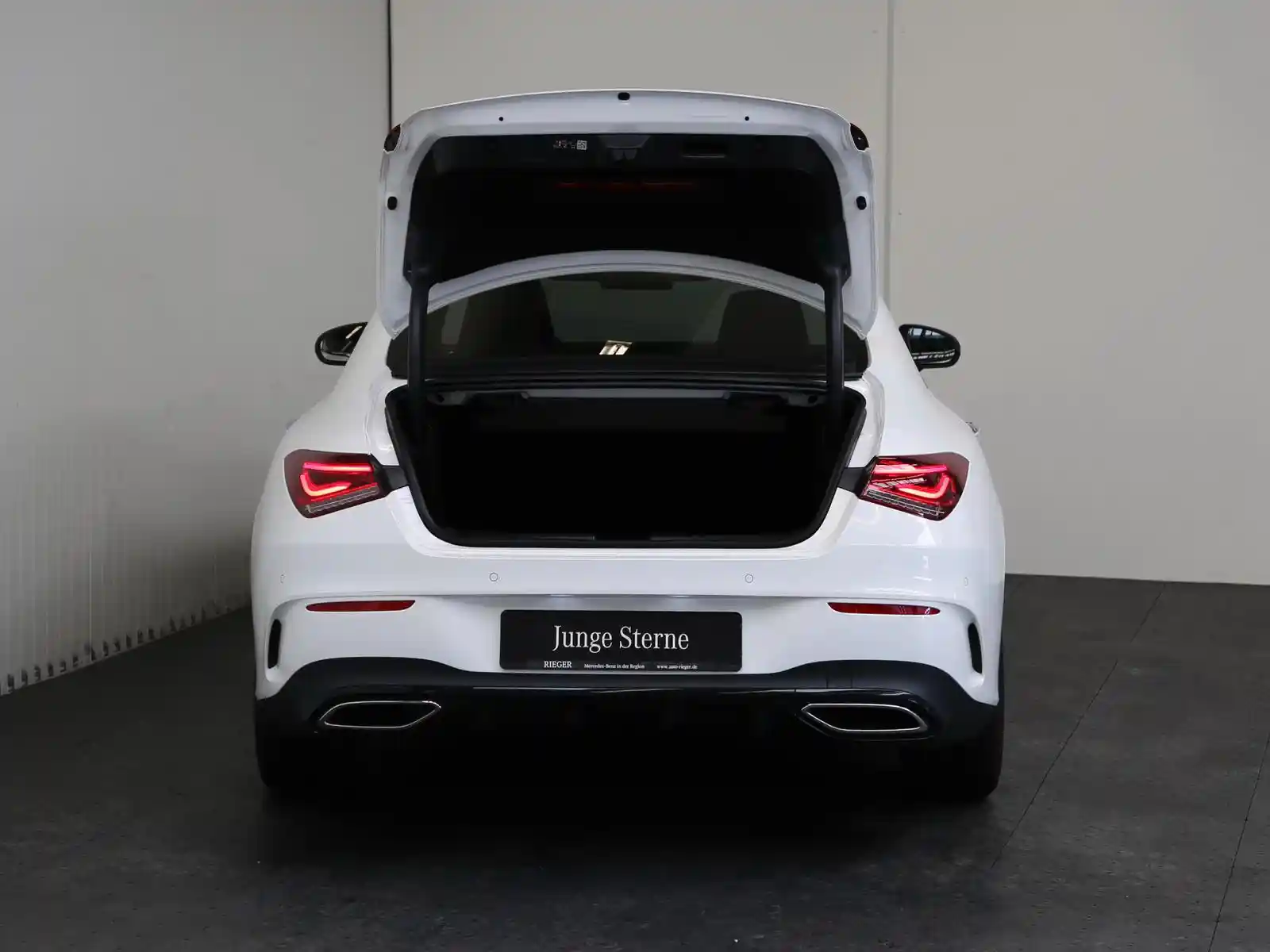 Mercedes-Benz CLA 250