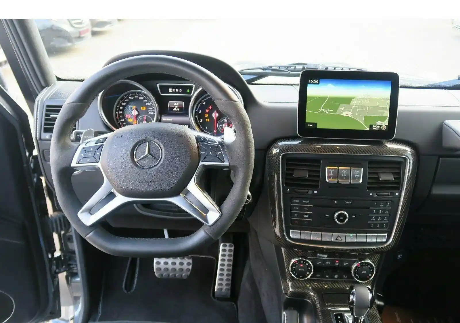 Mercedes-Benz G 500