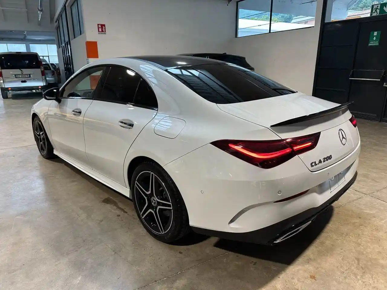 Mercedes-Benz CLA 200