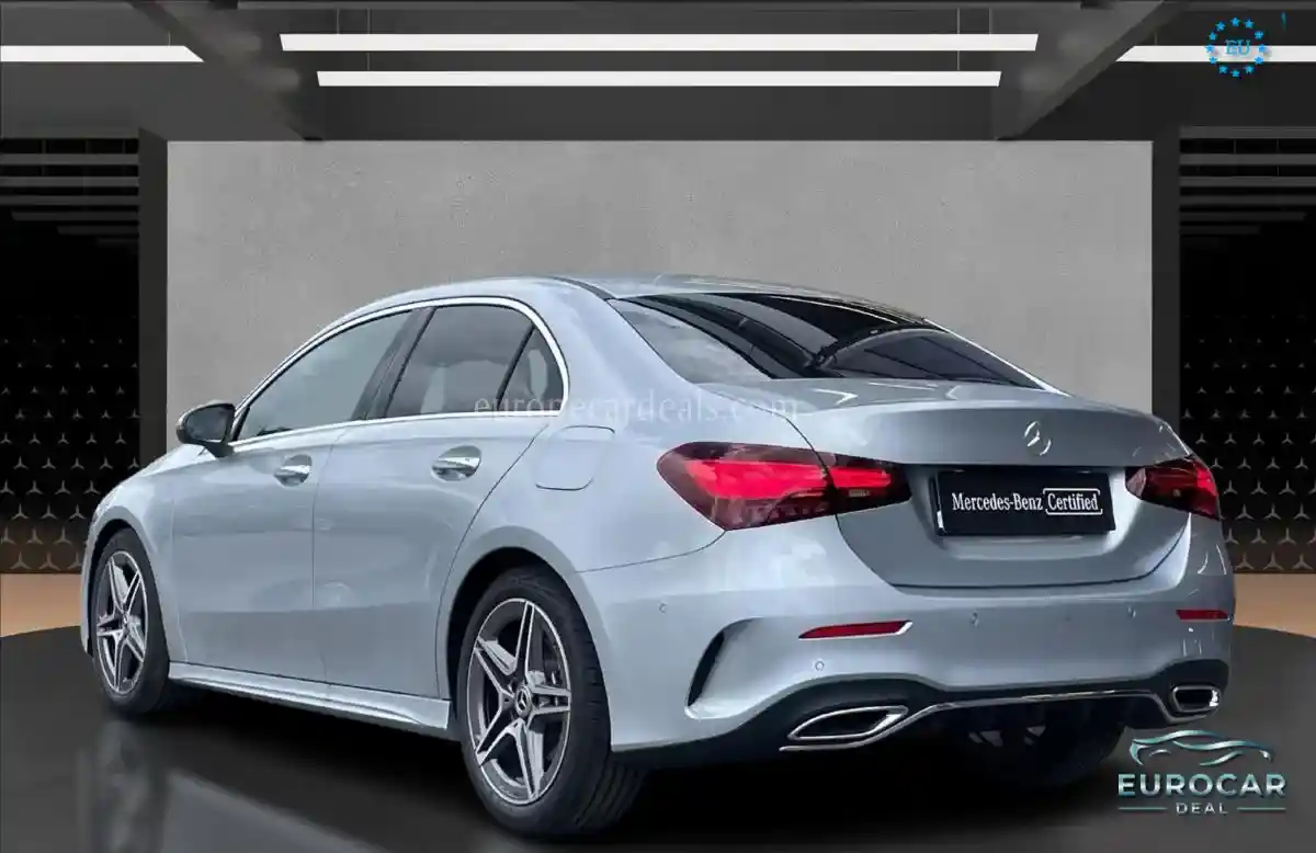 Mercedes-Benz A 200