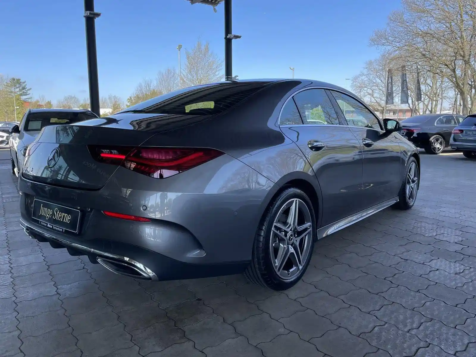 Mercedes-Benz CLA 180