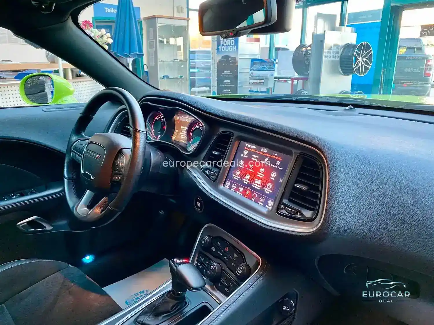 Dodge Challenger