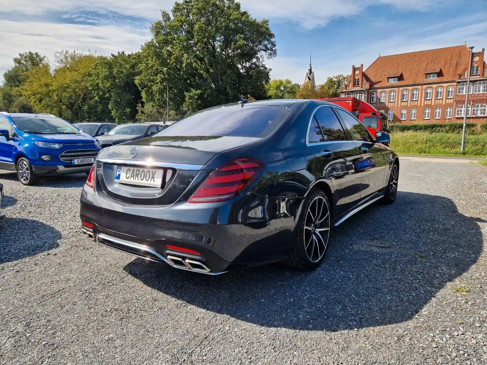 Mercedes-Benz S 560