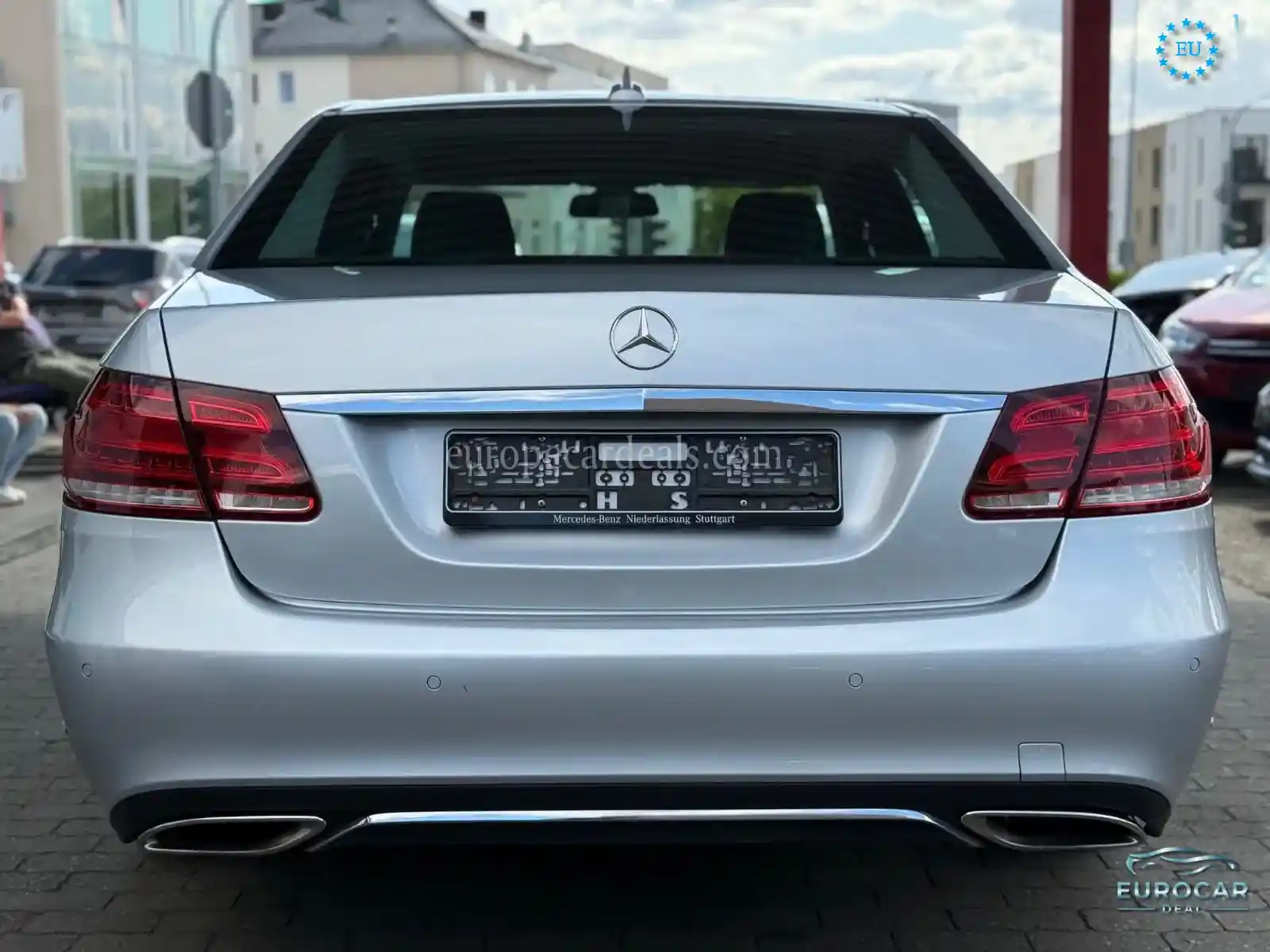 Mercedes-Benz E 200