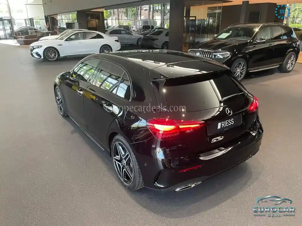 Mercedes-Benz A 220