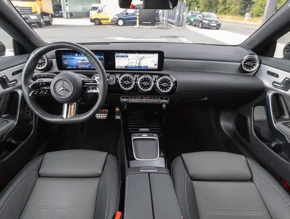 Mercedes-Benz CLA 180 Shooting Brake