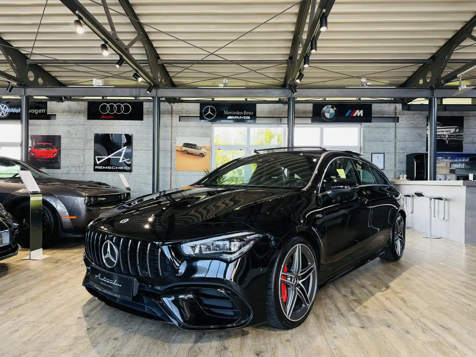 Mercedes-Benz CLA 45 AMG Shooting Brake