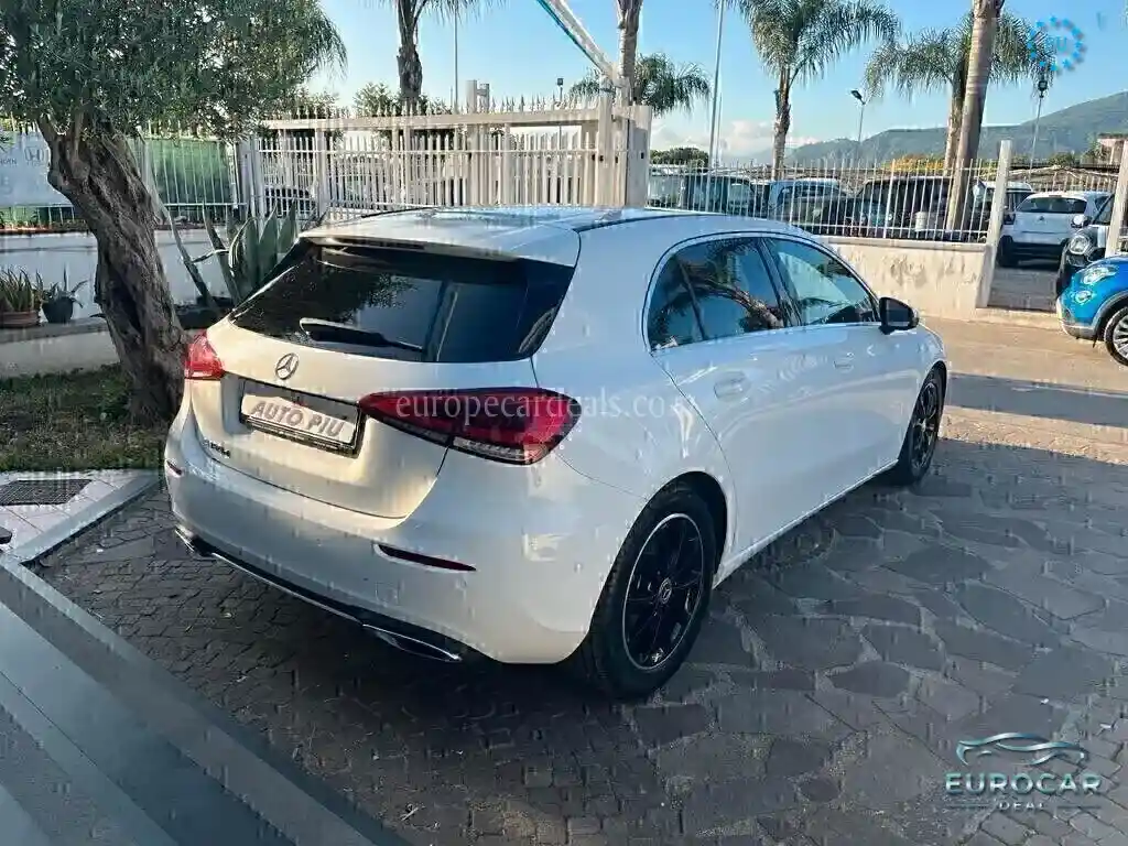 Mercedes-Benz A 180