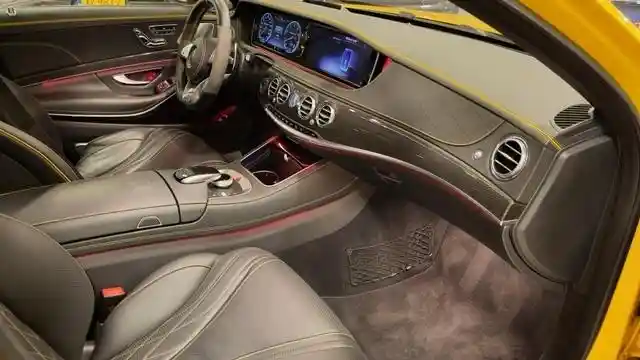 Mercedes-Benz S 65 AMG