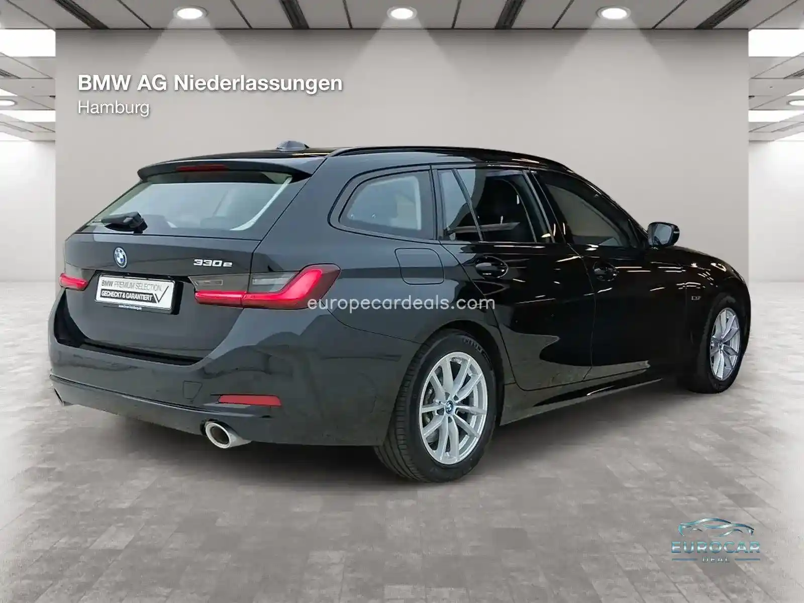 BMW 330