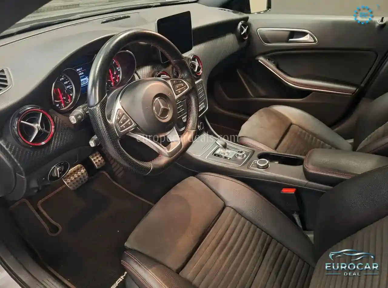 Mercedes-Benz A 45 AMG