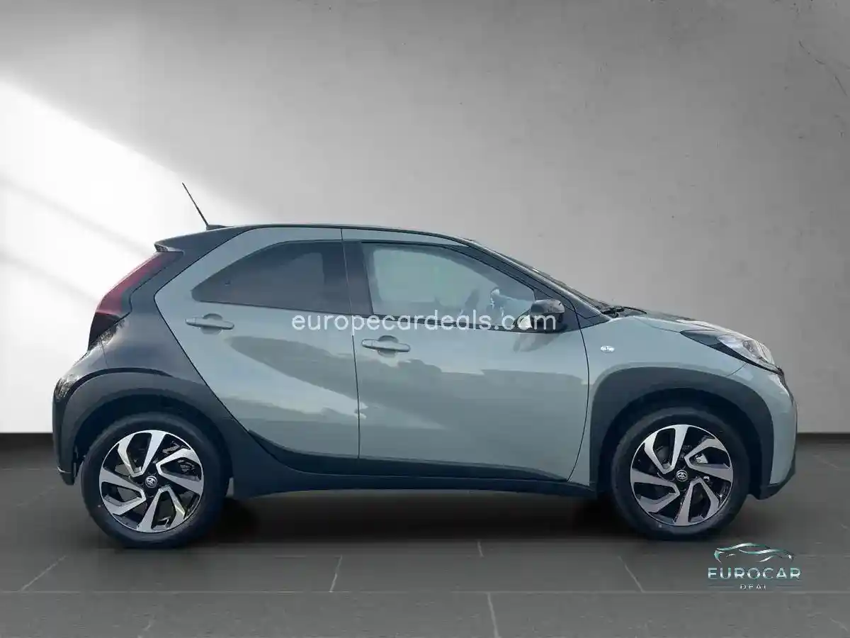 Toyota Aygo (X)