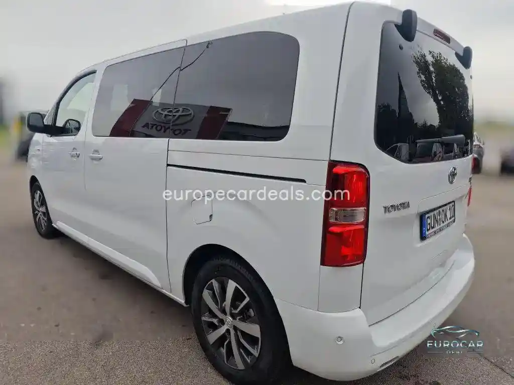 Toyota Proace (Verso)